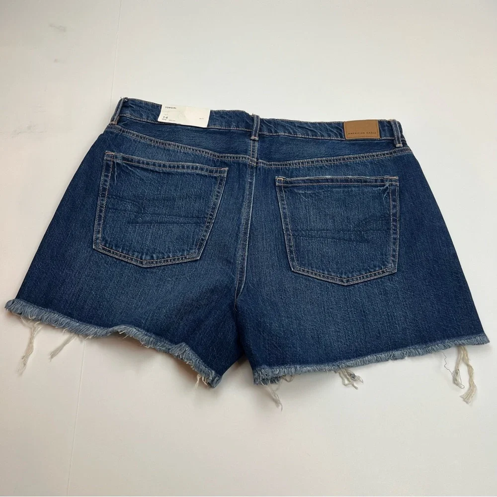 American Eagle Tomgirl Womens Size 14 32W Dark Wash Blue Jean Shorts‎ NEW